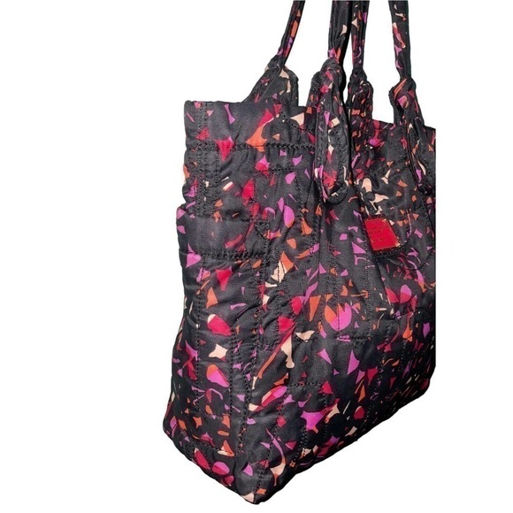 Marc by Marc Jacobs Pretty Nylon Tate Tote Red Medium Shoulder Bag - Picture 7 of 12